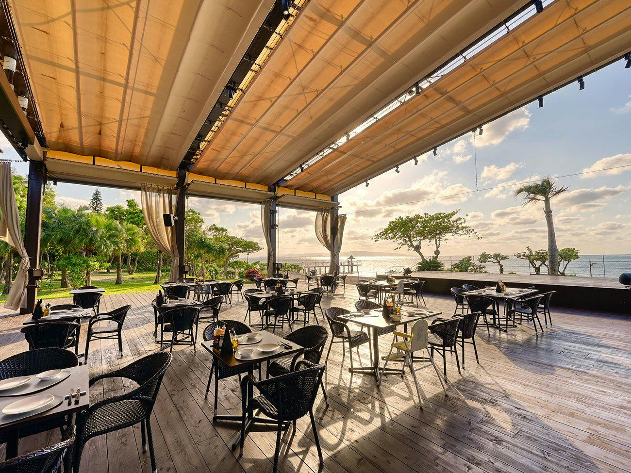 FUSAKI BEACH RESORT HOTEL & VILLAS