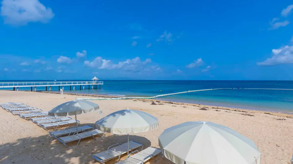 FUSAKI BEACH RESORT HOTEL & VILLAS
