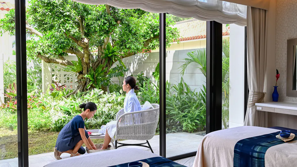 FUSAKI BEACH RESORT HOTEL & VILLAS