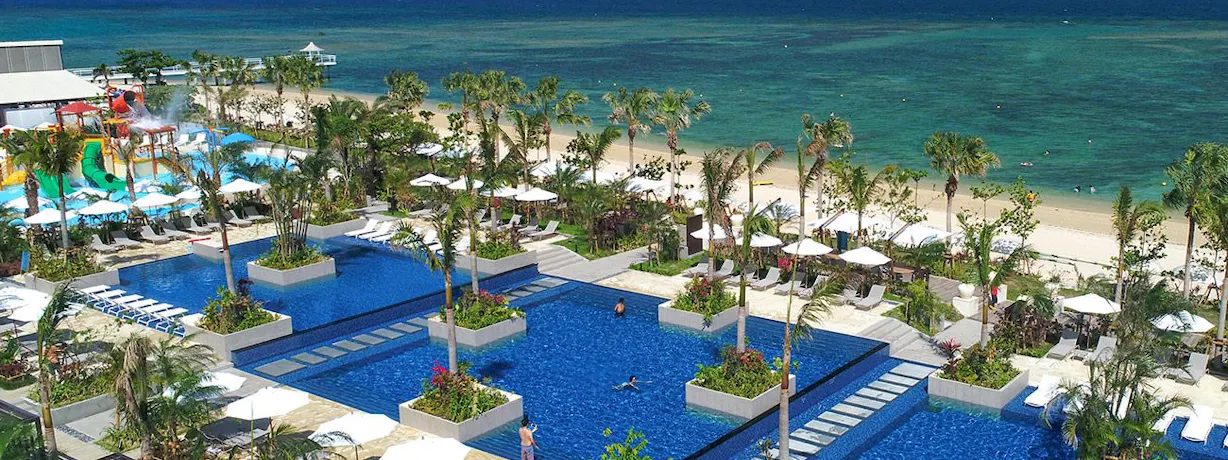 FUSAKI BEACH RESORT HOTEL & VILLAS