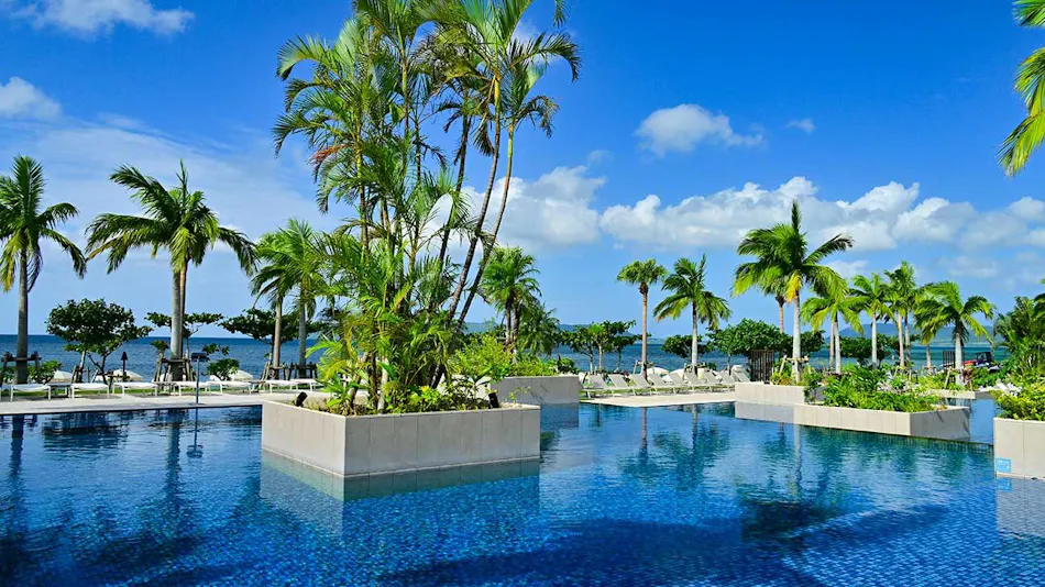 FUSAKI BEACH RESORT HOTEL & VILLAS