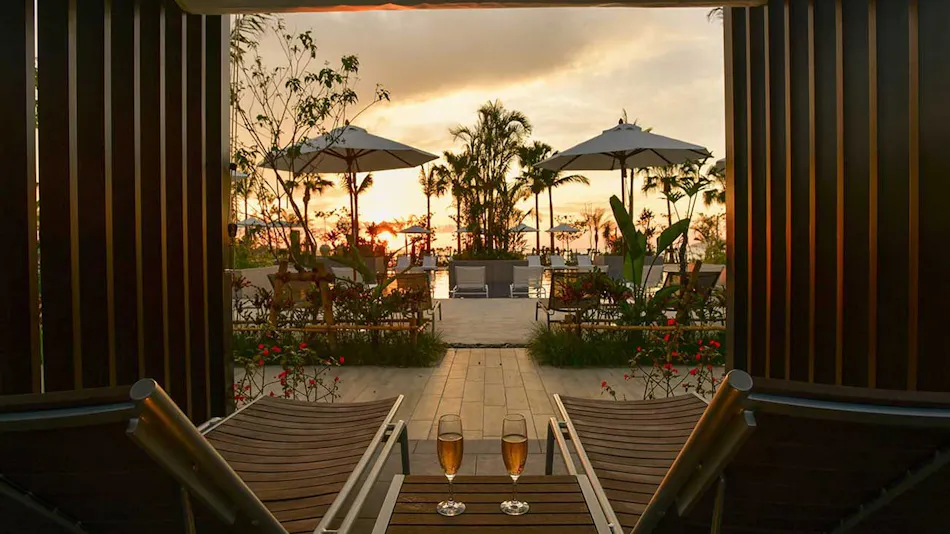 FUSAKI BEACH RESORT HOTEL & VILLAS