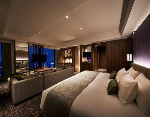 エグゼクティブ デラックスコーナーバス