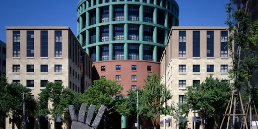 THE BASICS FUKUOKA ザ・ベーシックス福岡