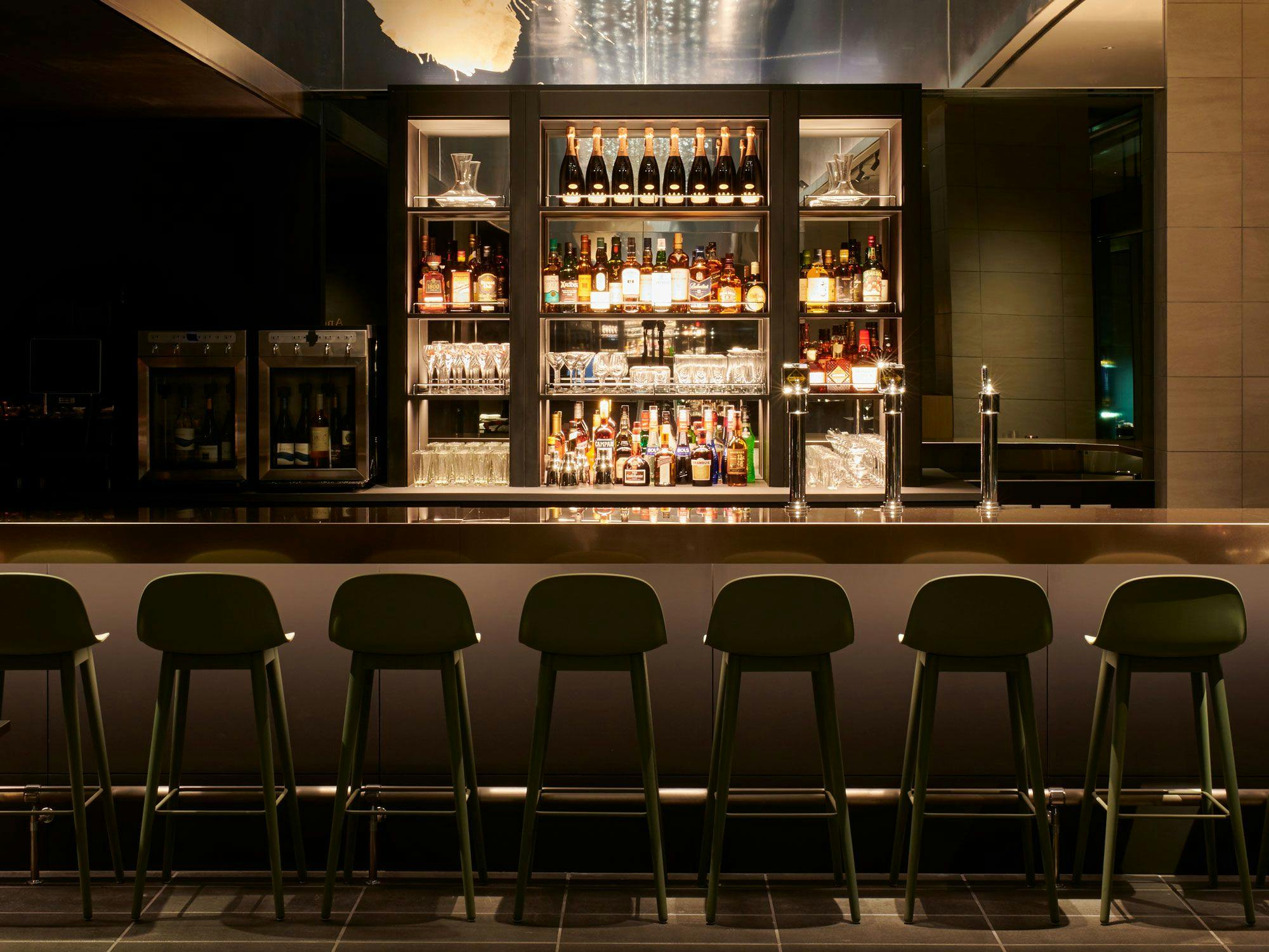 アンカーリョウゴクリバーサイド（2F）