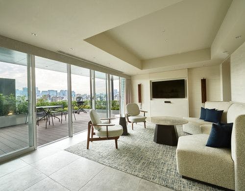 Suite ザ・ゲート（61平米）