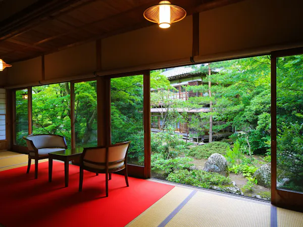 寛ぎの明治の間 本間