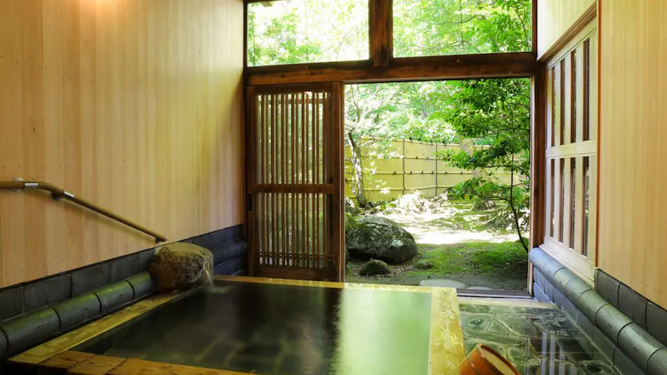 A Tranquil Forest Retreat with Historic Cultural Property Villas