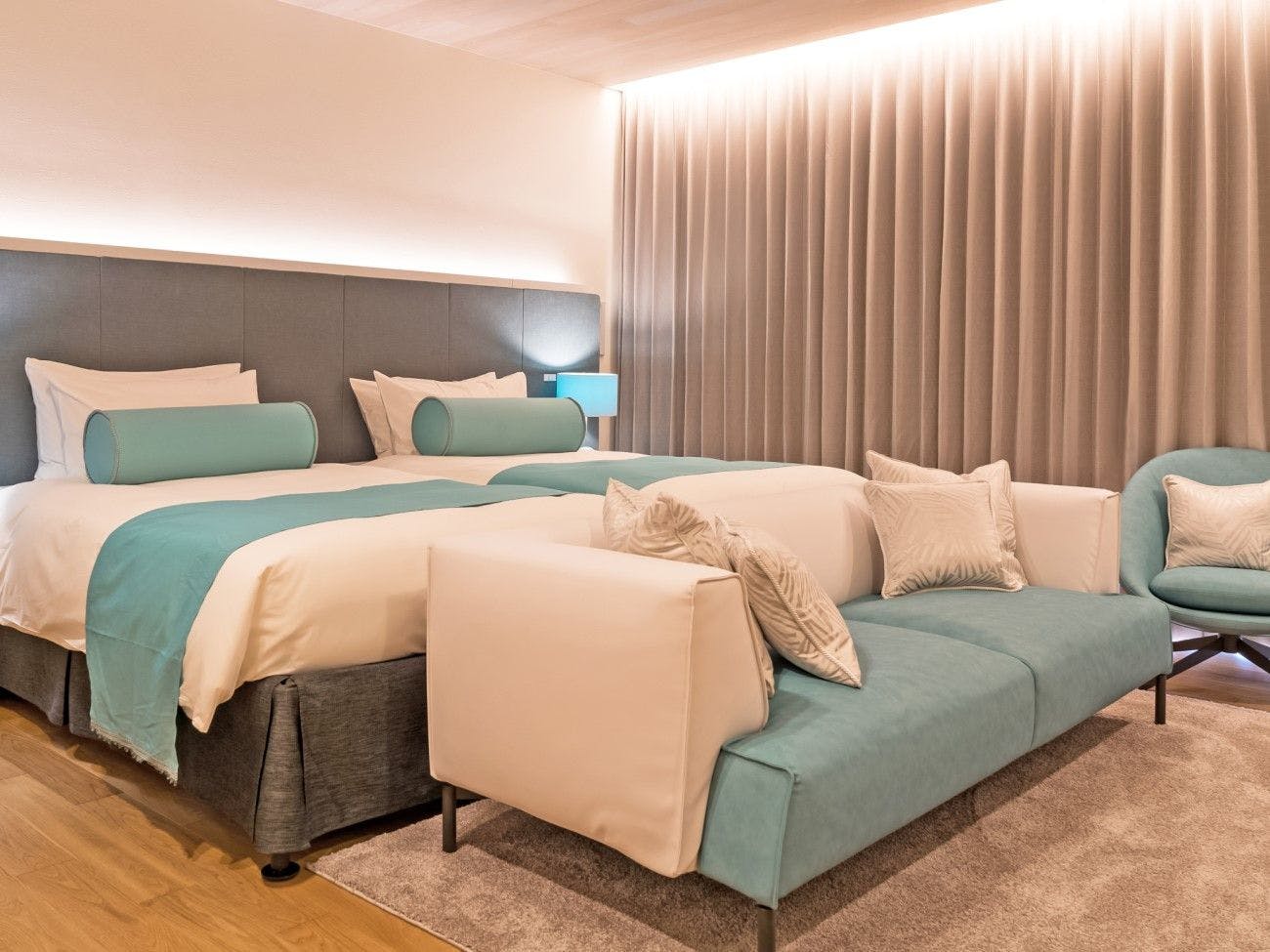 โรงแรม ชั้น 1, ห้องสวีทเทอเรซวิวสวน.