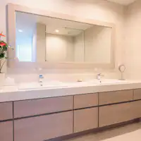 รอยัลสวีทวิลล่าพรีเมียม