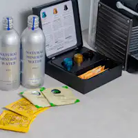 เครื่องชงกาแฟและน้ำแร่