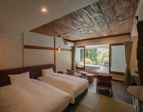 【中庭の部屋】