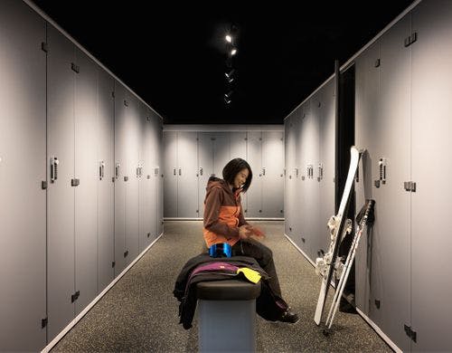 スキーロッカー