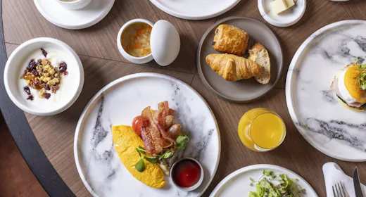 【早割90】30%OFF|舞台美術の美しさに浸る、90日前からの特別招待状 <朝食付/返金不可>
