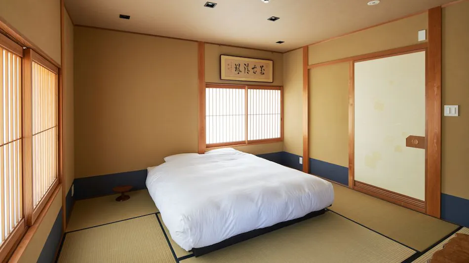Wakasa Kajitsu: An Inn to Enjoy the Sea, Cuisine, and Culture of Miketsukuni Wakasa