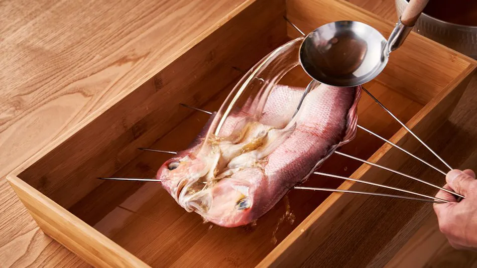 Wakasa Kajitsu: An Inn to Enjoy the Sea, Cuisine, and Culture of Miketsukuni Wakasa
