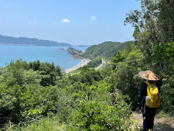 【熊野古道・大辺路の押印帳付】串本の絶景!橋杭岩などの名勝を古道散策<オールインクルーシブ>夕朝食付