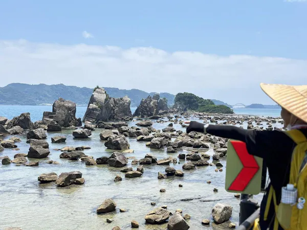 【熊野古道・大辺路の押印帳付】串本の絶景!橋杭岩などの名勝を古道散策<オールインクルーシブ>夕朝食付