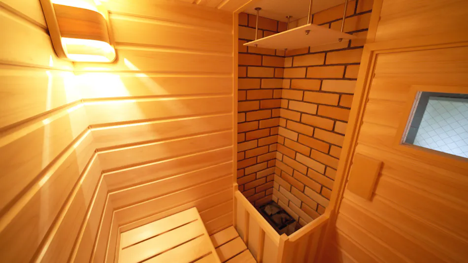 Mastlamp: A Small Hotel with Natural Hot Spring Flow