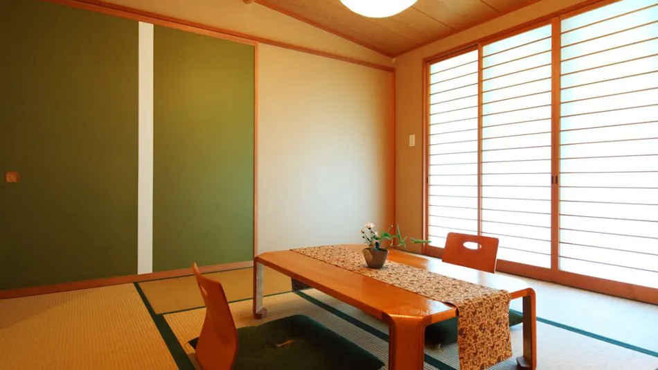 Mastlamp: A Small Hotel with Natural Hot Spring Flow