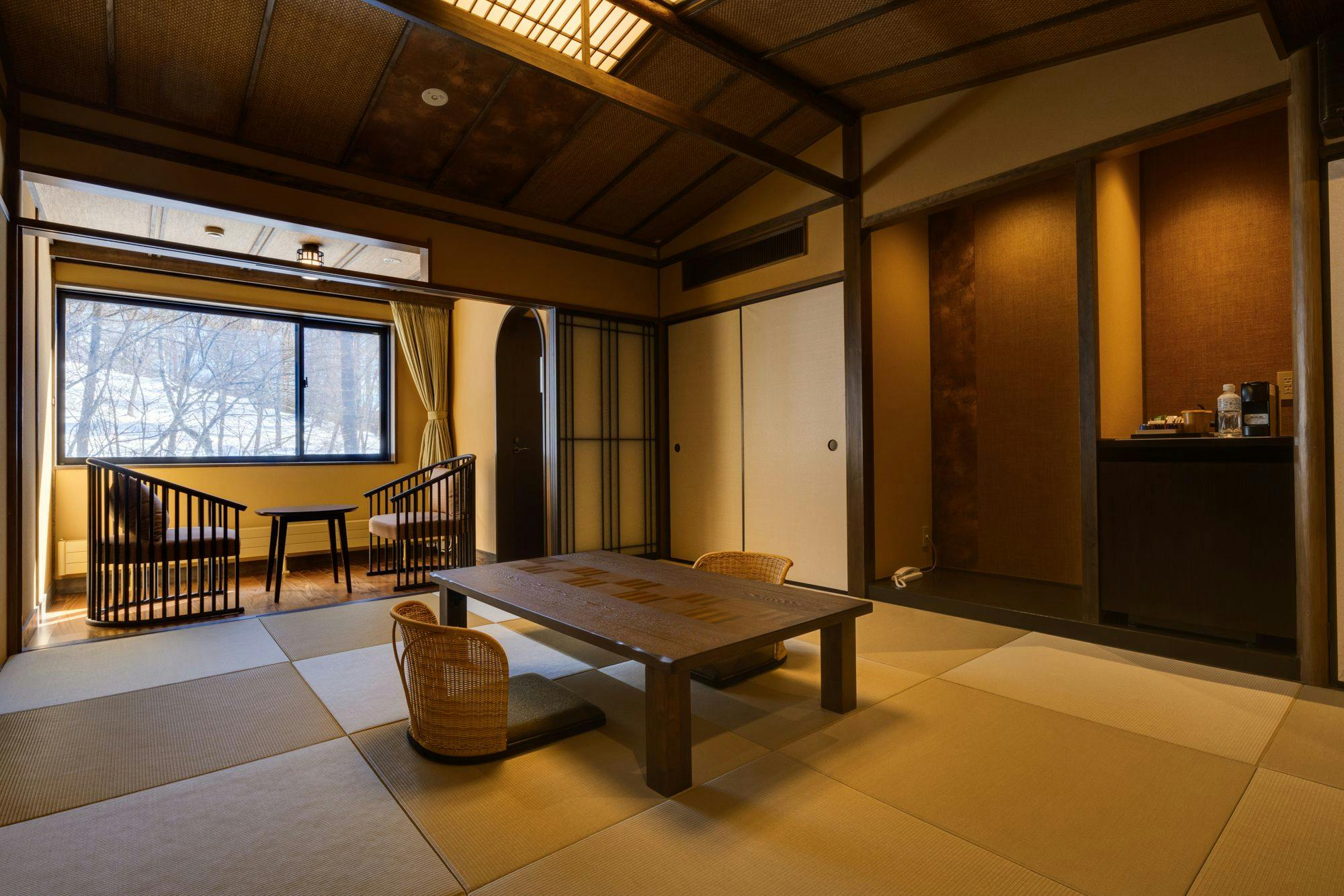 ■2階和室10畳＋広縁■