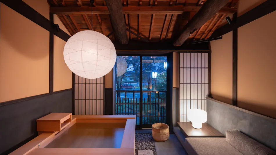 Nazuna Kyoto Higashi Honganji