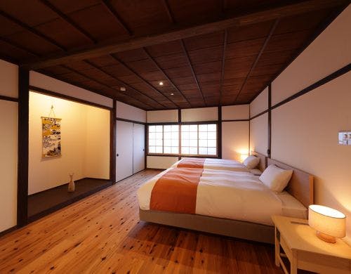 ―朝熊 ASAMA 101号室ー
