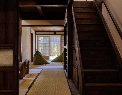 ―朝熊 ASAMA 101号室ー