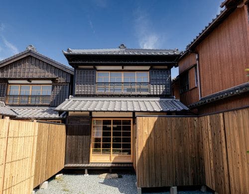 ―朝熊 ASAMA 101号室ー