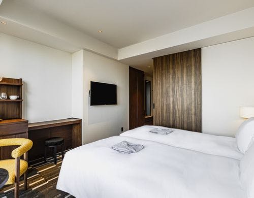 エッセンシャルハリウッドツイン禁煙