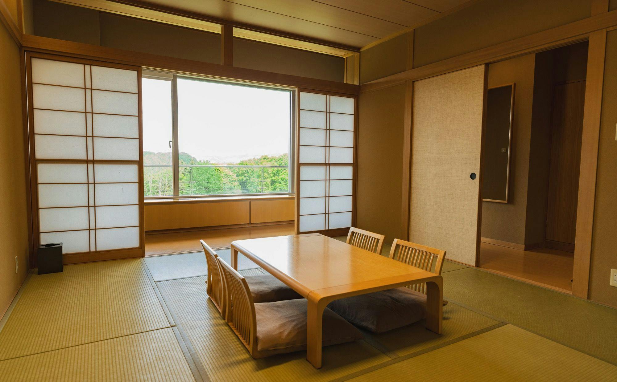 富良野ホテル FURANO HOTEL