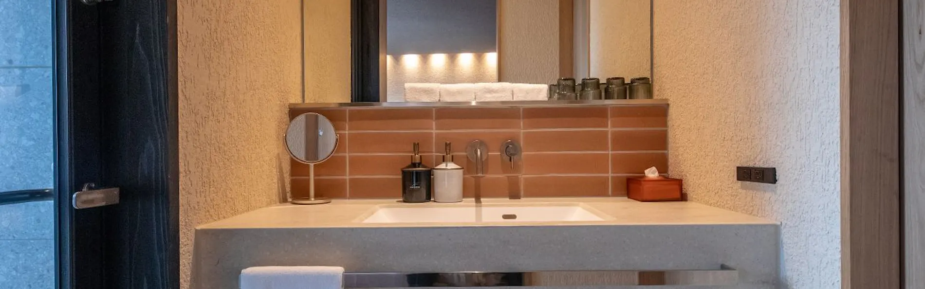 HOTEL MODA