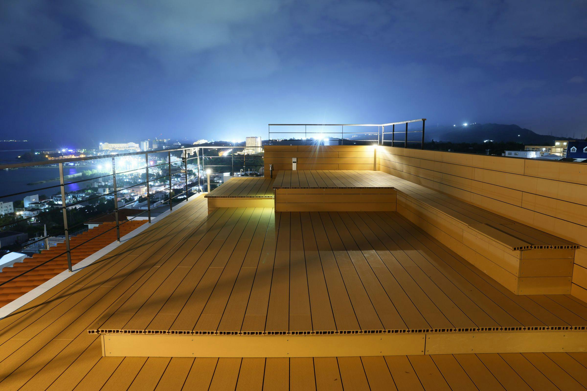 ESQVA THE HEAVENS OKINAWA