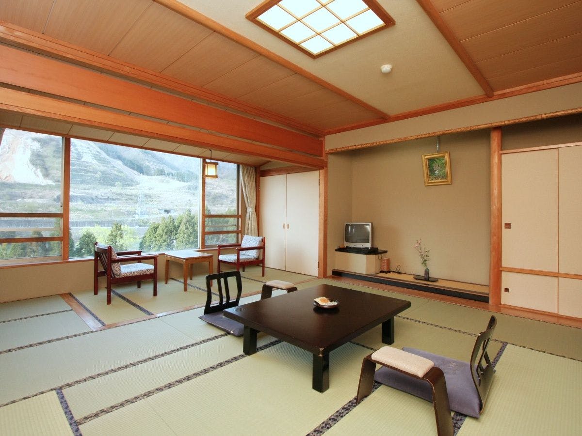 咲花温泉 望川閣