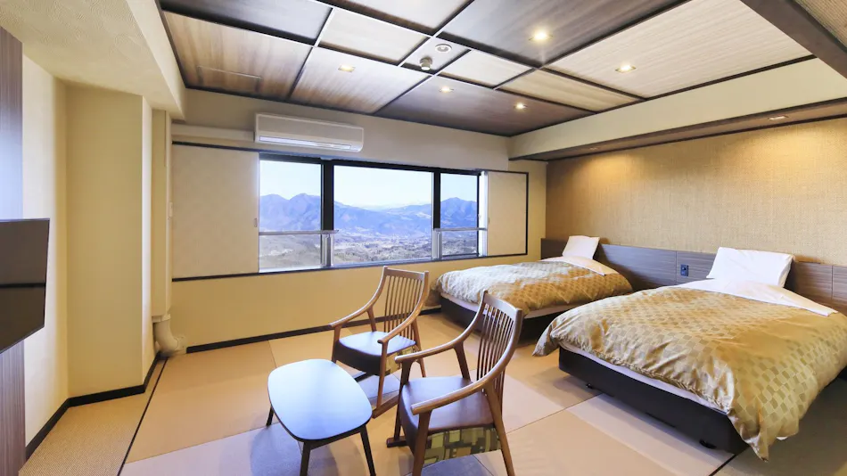 Kishigon Ryokan ~ Adjacent to Stone Steps Street, Rare Hot Spring "Golden Water" Inn ~