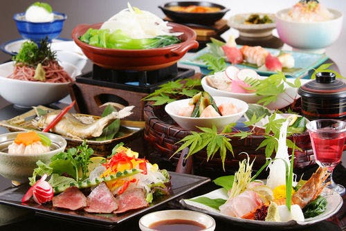 【心躍る夏の会席】＜お部屋食or個室食＞貸切り風呂2趣・外湯めぐり放題・女性お洒落ゆかた貸出無料
