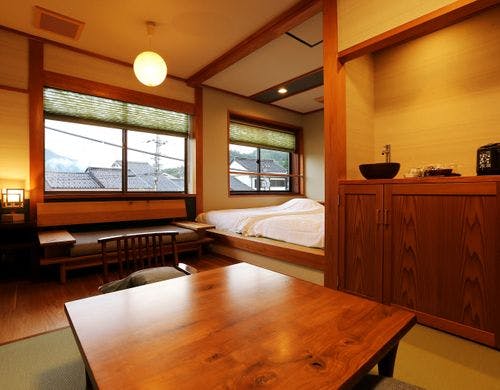 モダンルームの一例（すみれ）