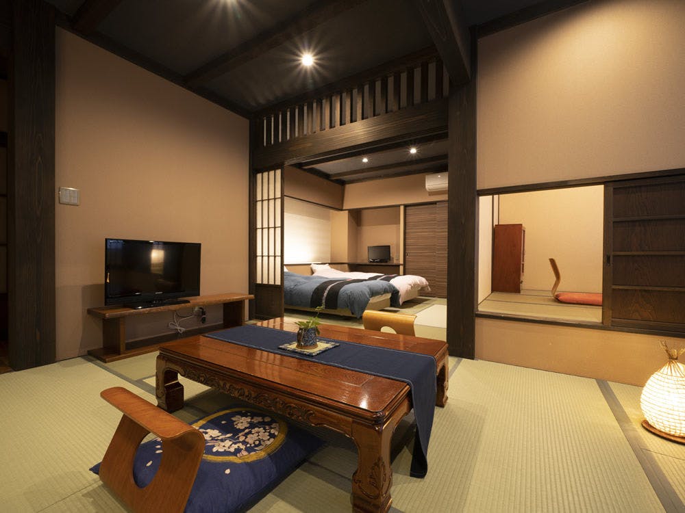 【信濃邸・桜ノ色】