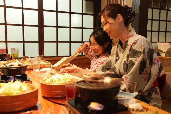 พื้นที่รับประทานอาหารส่วนตัว "Take Niwa"