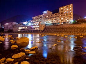 還暦祝いに！60代の夫婦向け、下呂温泉のおすすめ旅館・ホテルを教えて