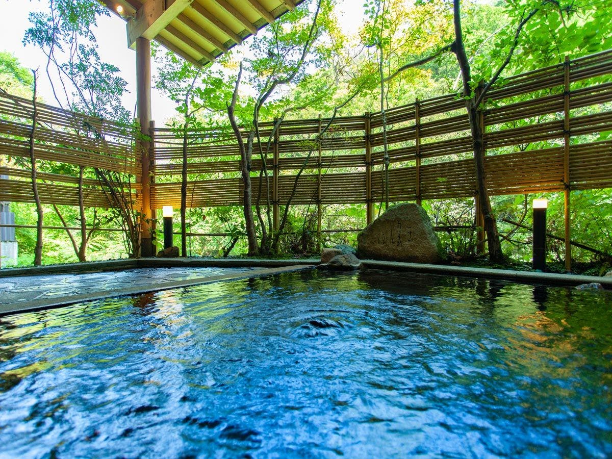 花つばきの宿で 絶景露天風呂 をご紹介 最上のひとときをどうぞ 一休 Com 花つばきの宿で 絶景露天風呂 をご紹介 最上のひとときをどうぞ 一休 Com