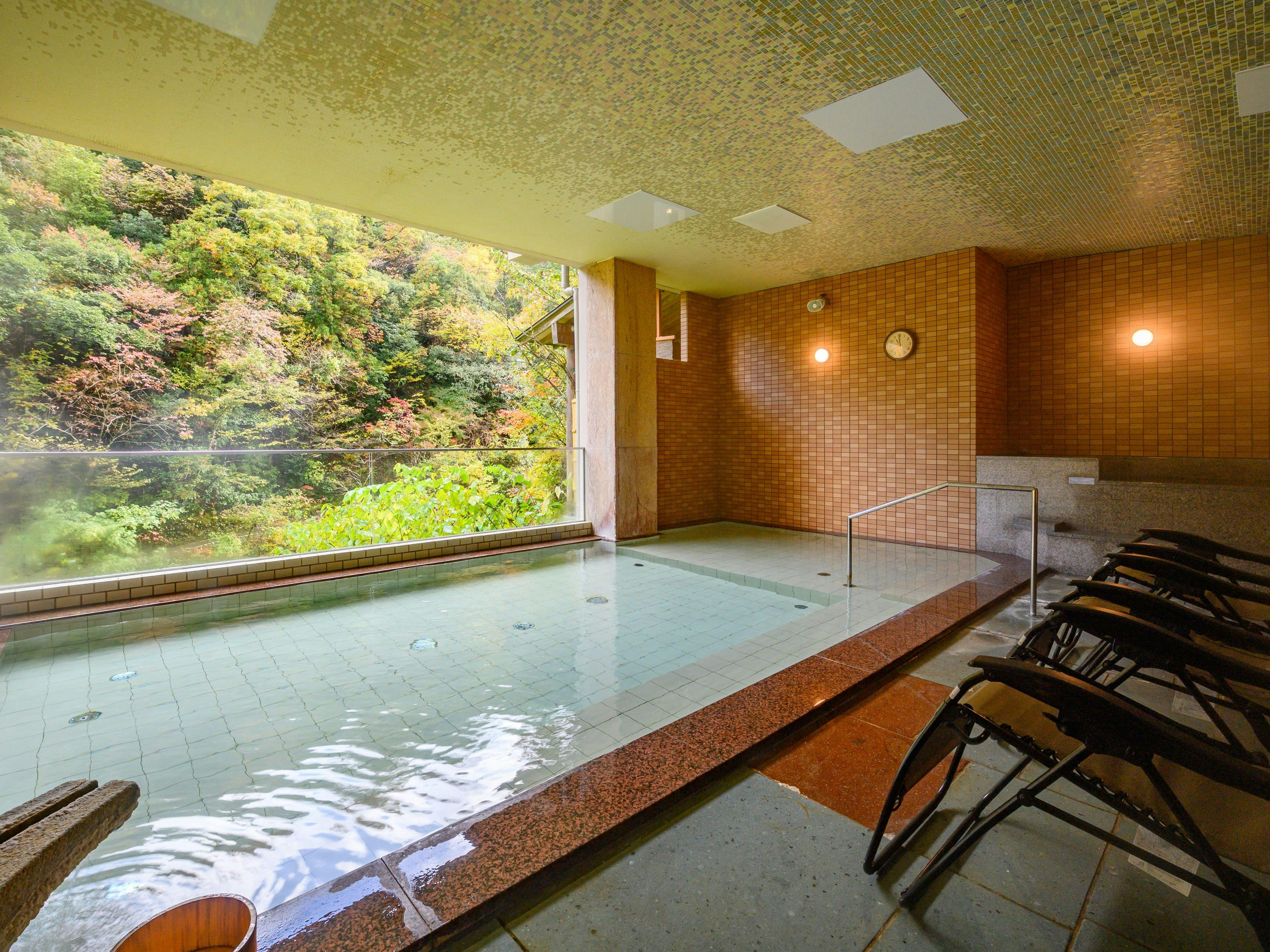白鷺湯たわらや