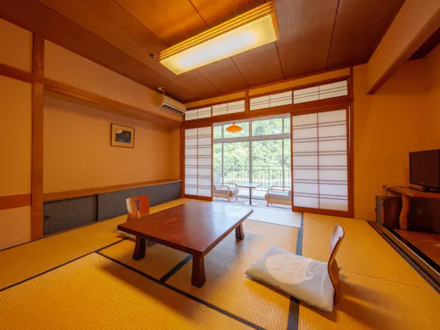 【山側眺望・バスなし】旧館/純和風客室