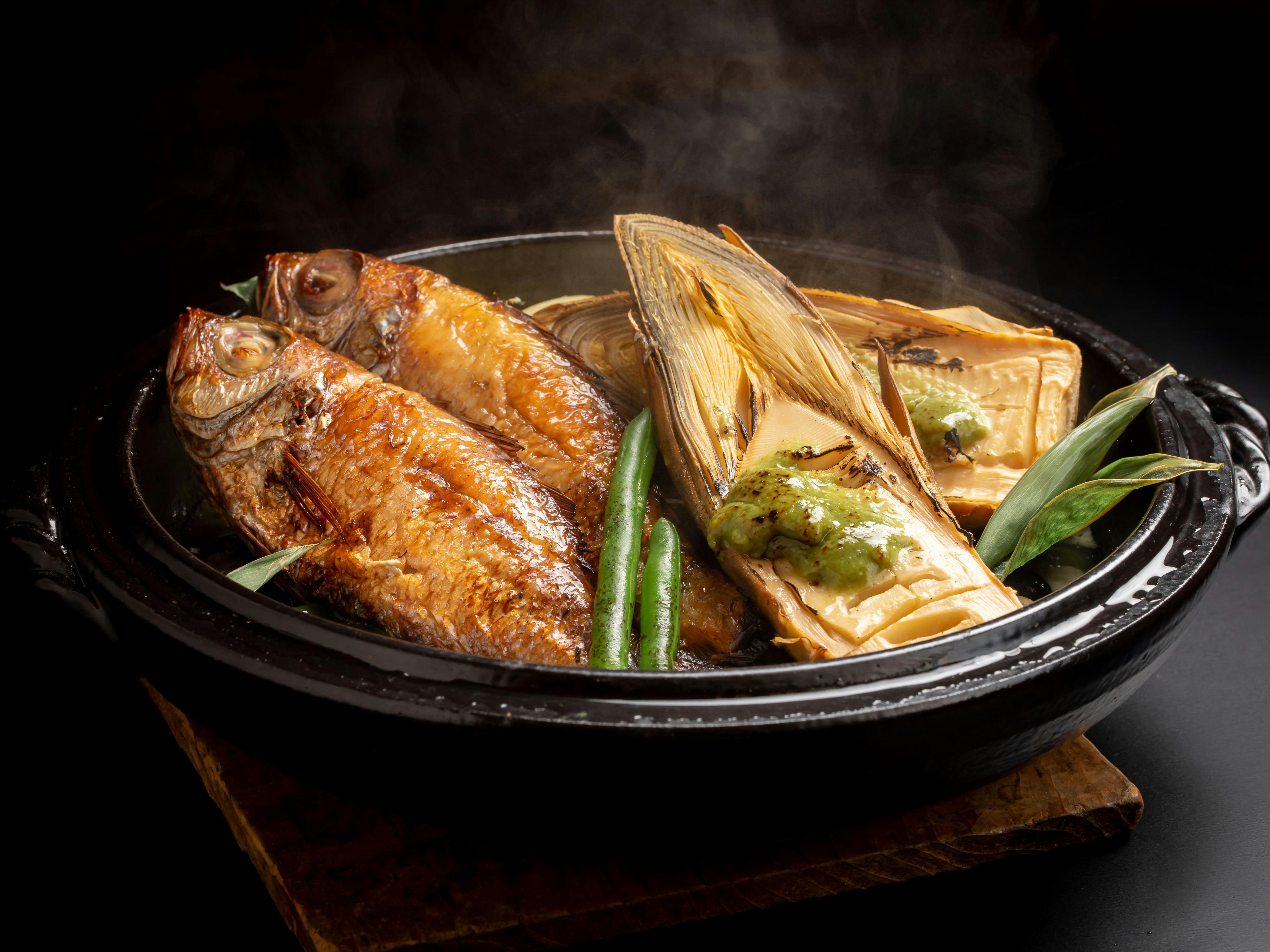 【菊華会席】のどぐろ宝楽焼（2人前）