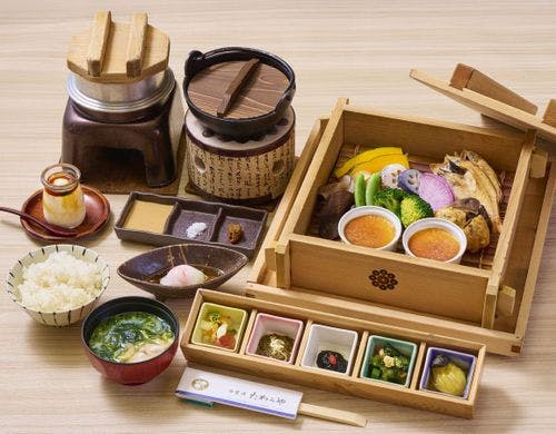 【ご朝食】和定食（写真せいろは2名様分）