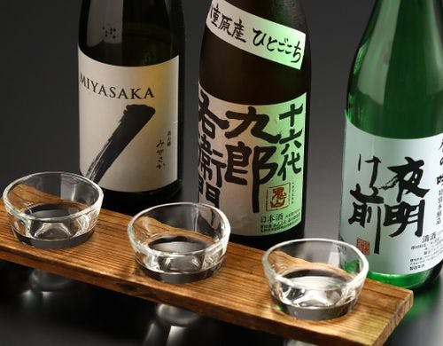 地酒飲み比べセット一例