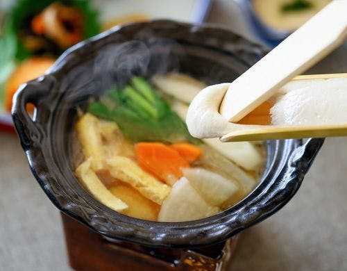 朝食ではそばすいとんをご用意いたします。