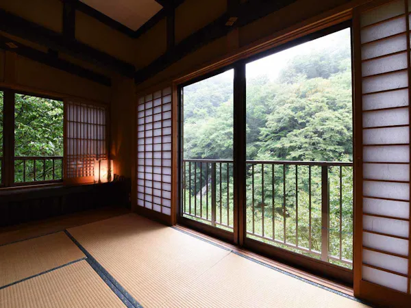 *【客室一例(2階しゃくなげ)】