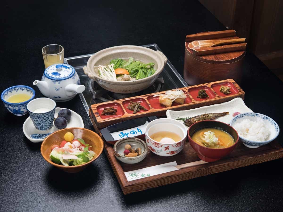嵯峨塩鉱泉　嵯峨塩館