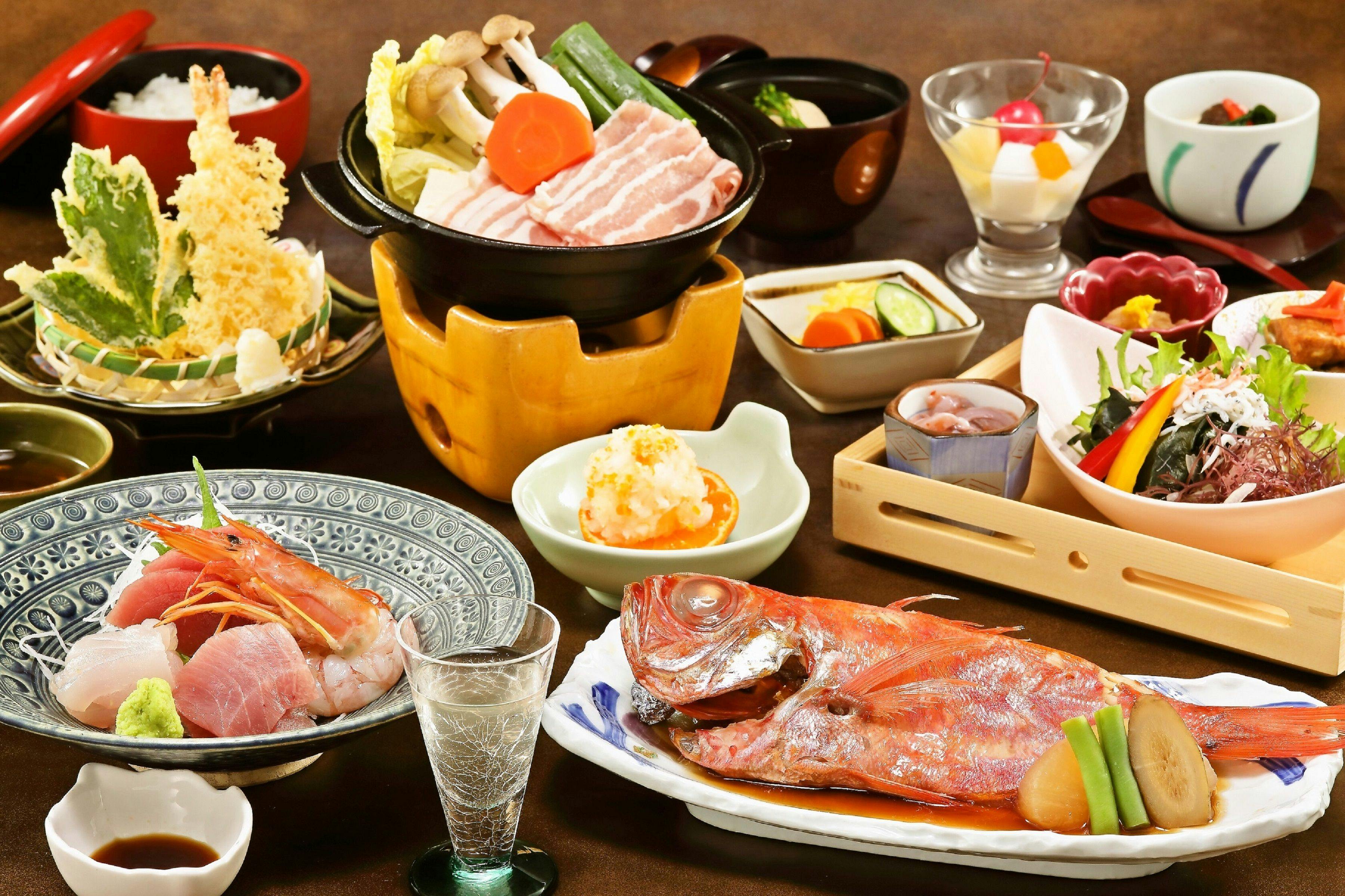 【謝恩プラン】小金目鯛1尾付きのご夕食！1室2名様ご利用@13750円～！
